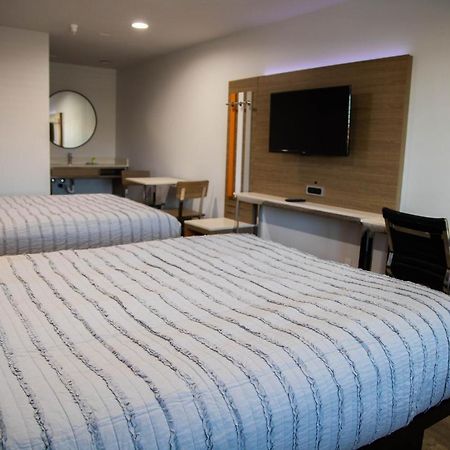 Pico Rivera Inn And Suites Ngoại thất bức ảnh