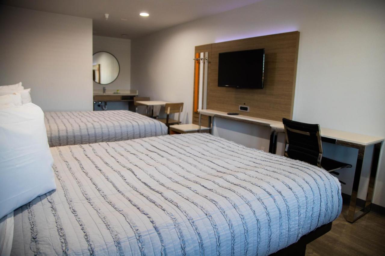 Pico Rivera Inn And Suites Ngoại thất bức ảnh